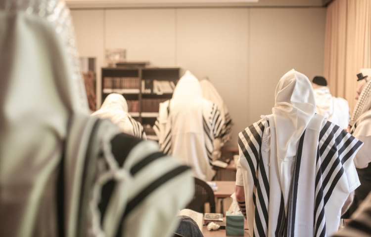 Shuls & Minyanim